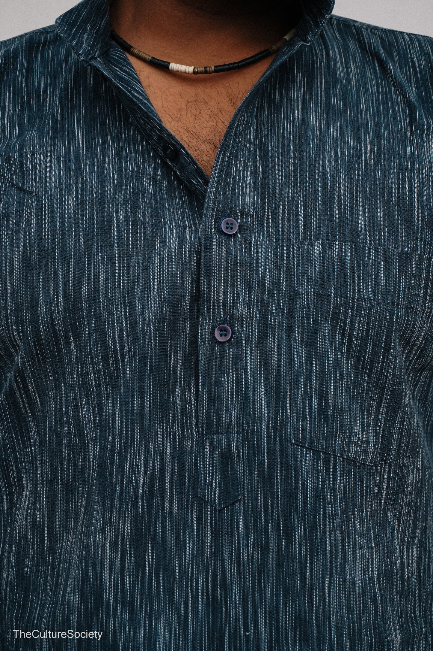 Long, straight-cut kurta