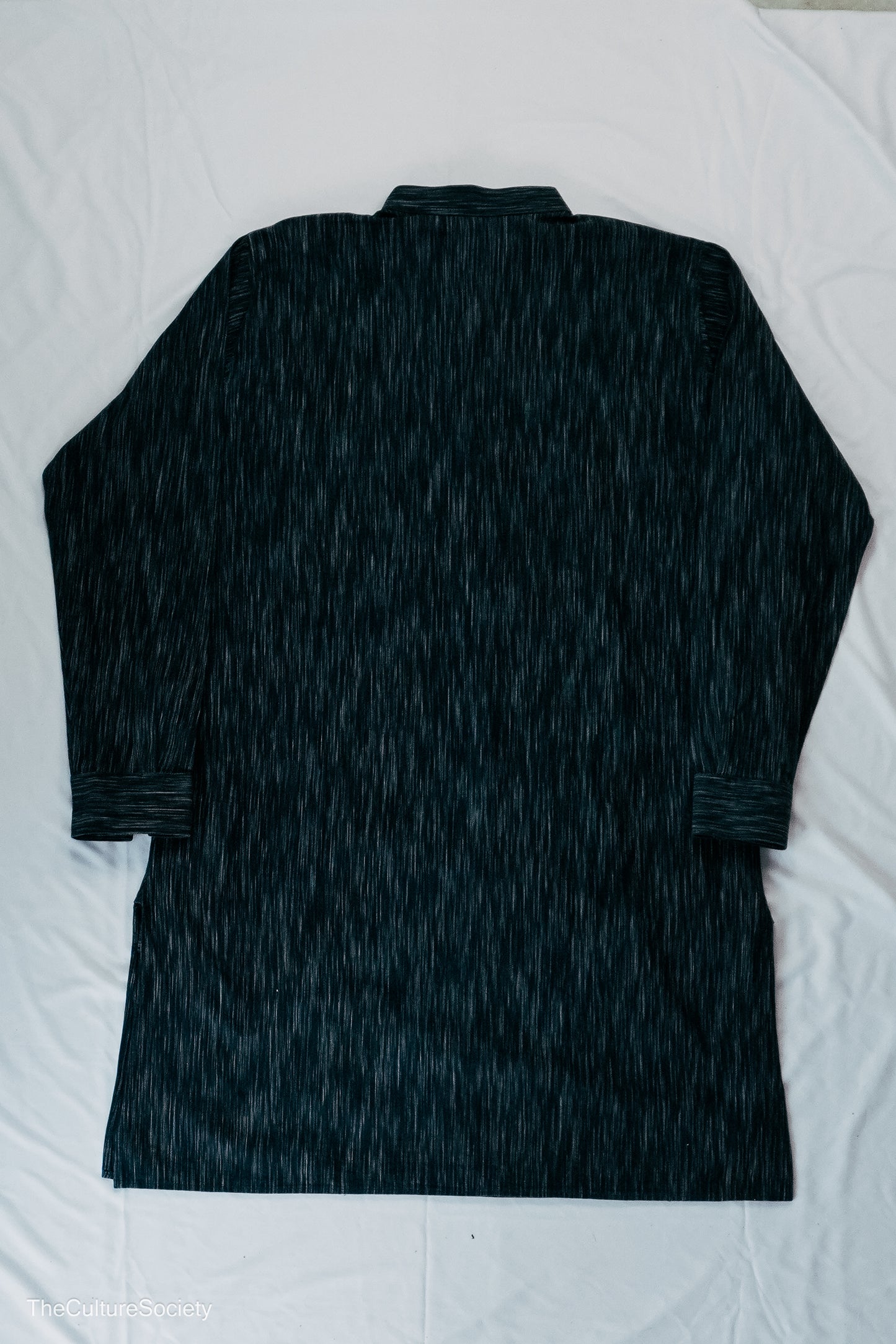 Long, straight-cut kurta
