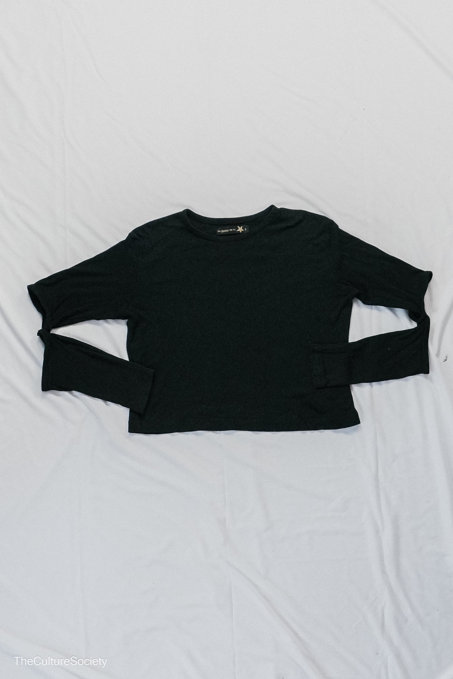 Black Elbow-Cut Long Sleeve Top