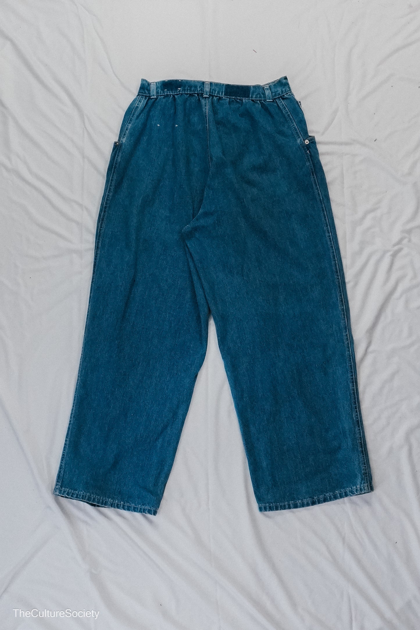 Loose-Fitting Denim Pants